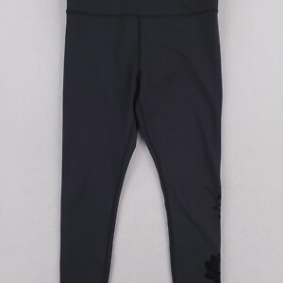 ZYIA Black Floral Leggings - Picture 4 of 5